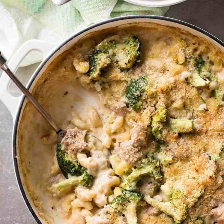 Baked Macaroni and Cheese with Chicken & Broccoli - Made in one pot, cheesy and creamy but made without a drop of cream!