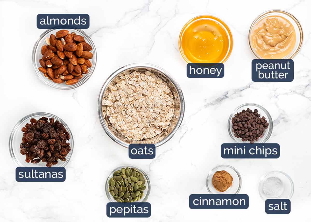 Crunchy muesli bars ingredients