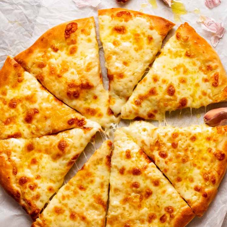 Overhead photo of Garlic cheese pizza