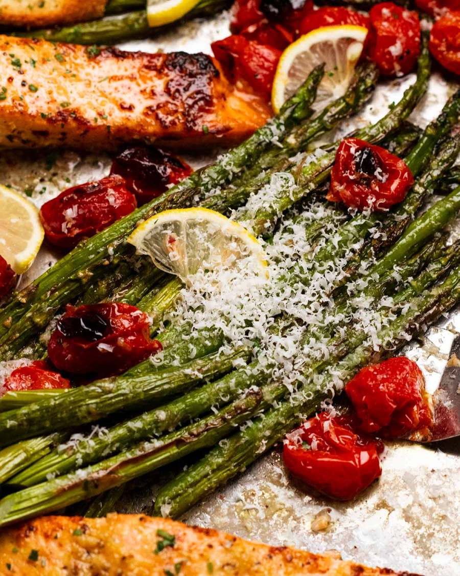 Lemon garlic salmon tray bake