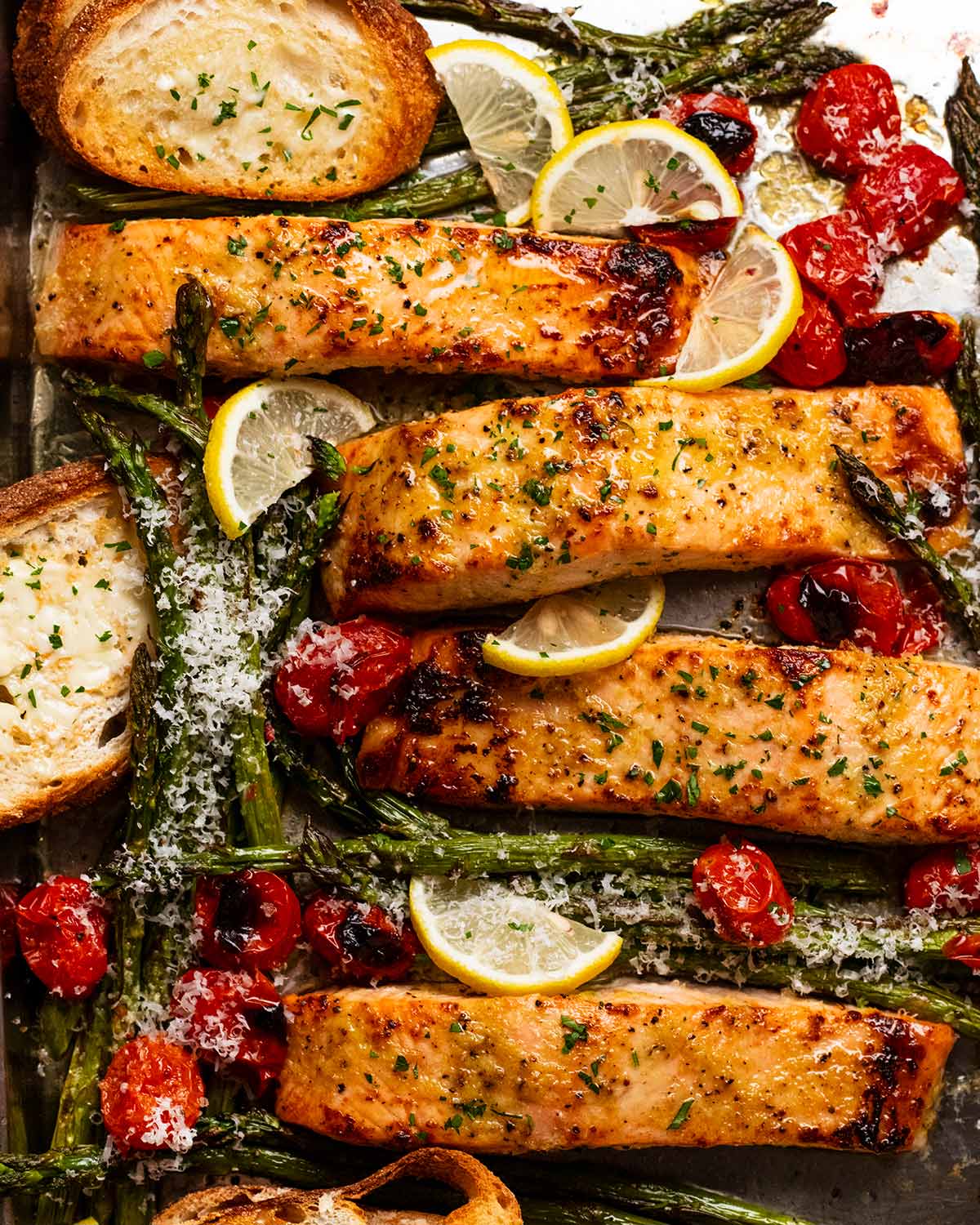 Lemon garlic salmon tray bake