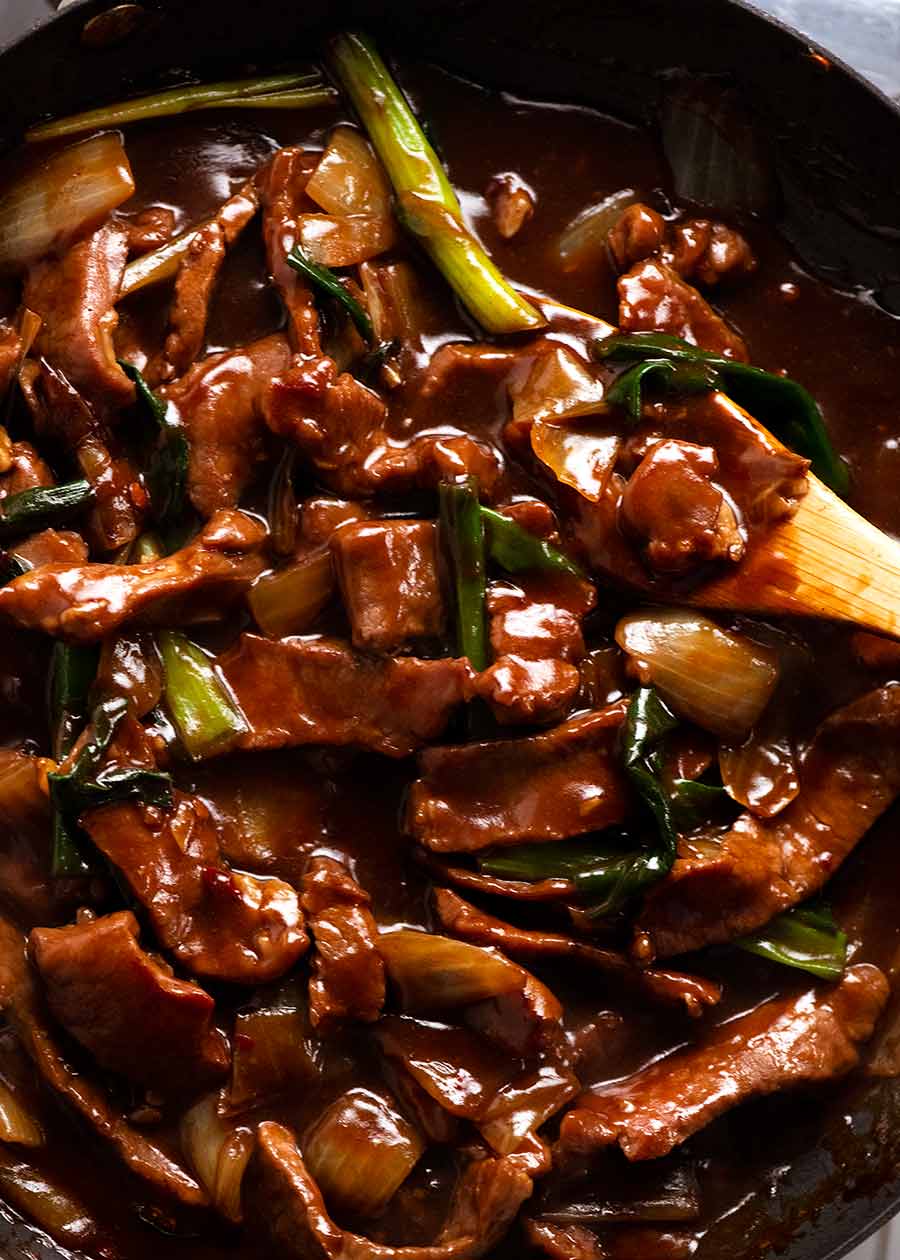 Mongolian Lamb in a skillet, ready to be served