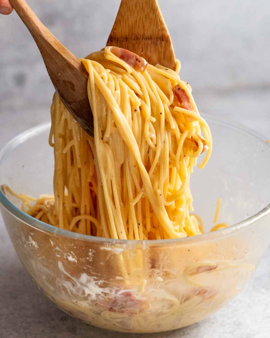 Carbonara being served