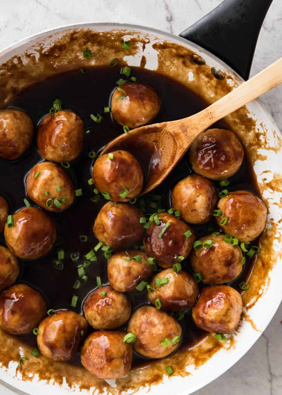 If you love juicy, plump chicken meatballs and Teriyaki sauce, you will go mad over these Teriyaki Chicken Meatballs! recipetineats.com